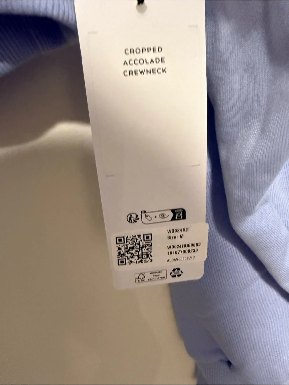 NWT Alo Cropped Accolade Crewneck - Picture 3 of 6